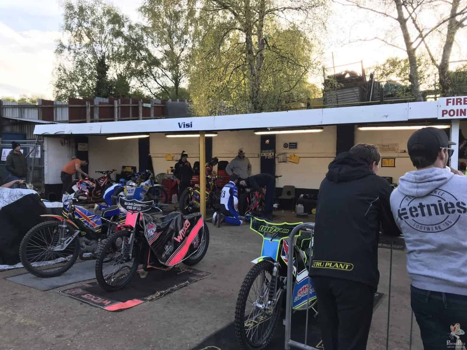 Ipswich Witches Speedway Sponsor 2018 – Painting Pixels